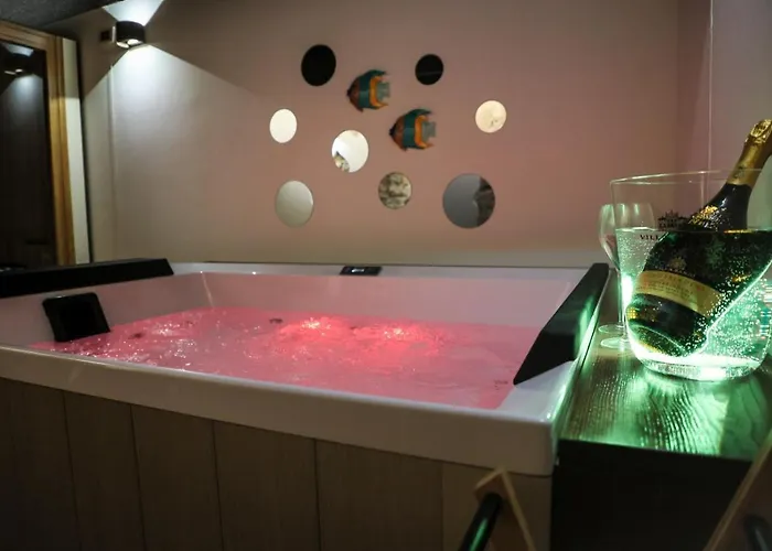 شقة Petramare Charming House *